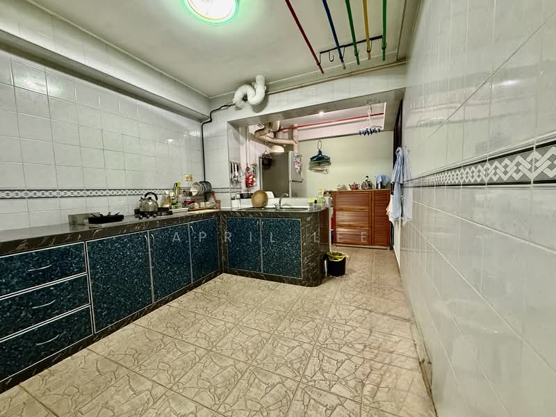 678 Choa Chu Kang Crescent, 678 Choa Chu Kang Crescent, 3 Bedrooms, 1,141 sqft, HDB Flat For Sale, by April Lee, 500125715 - Kitchen - PropertyGuru.com.sg