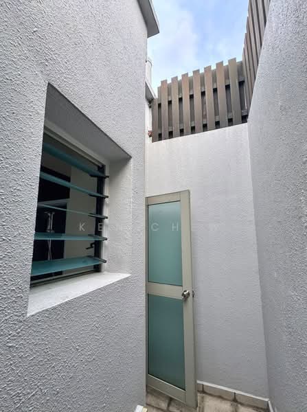 Rosewood, 5 Rosewood Drive, 4 Bedrooms, 2,153 sqft, Condominium For Sale, by Ken Chew, 500125727 - Exterior - PropertyGuru.com.sg