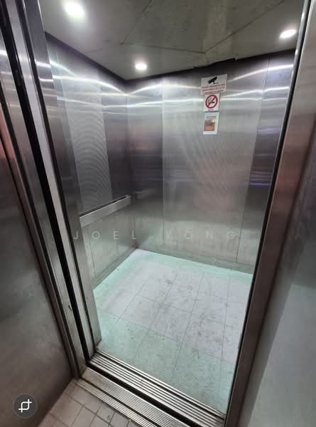 no gst! window unit with rooms! (aljunied)!, walking distance to aljunied mrt station!, 1,150 sqft, Light Industrial (B1) For Rent, by Joel Yong, 500125729 - CommercialGuru.com.sg