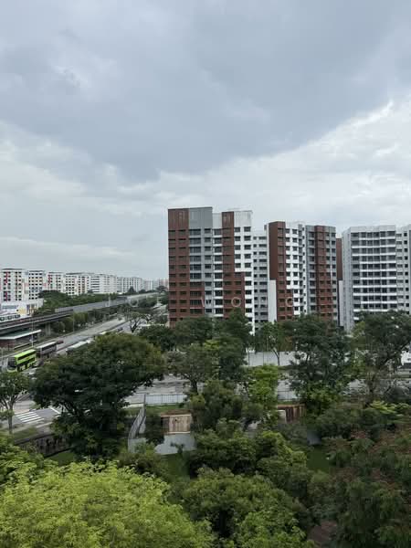 603 Yishun Street 61, 603 Yishun Street 61, Room Rental, 120 sqft, HDB Flat For Rent, by Joe Wong, 500125732 - Exterior - PropertyGuru.com.sg