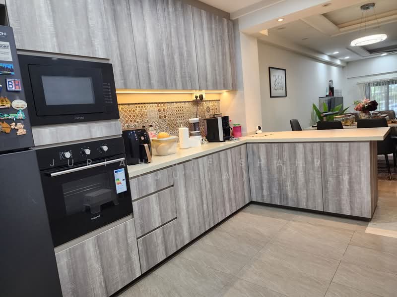 Villa Verde, Verde Grove, 3 Bedrooms, 3,320 sqft, Terraced House For Sale, by Juriah Bte Shahri (Julia), 500125737 - Kitchen - PropertyGuru.com.sg