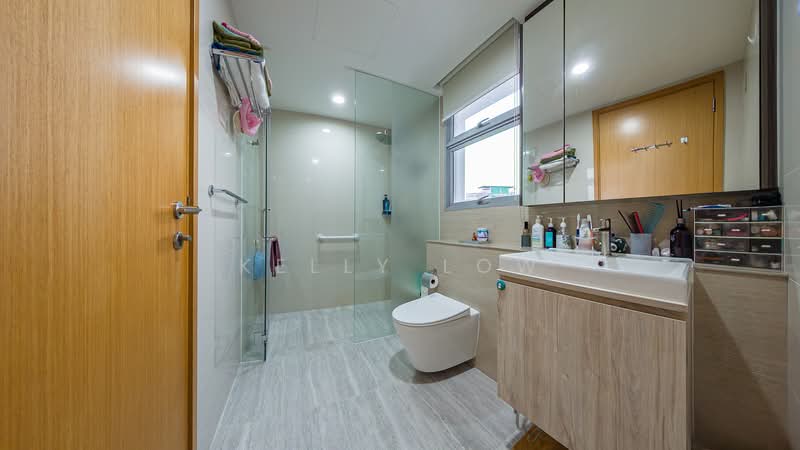 Prive, 31 Punggol Field, 3 Bedrooms, 1,227 sqft, Executive Condominium For Sale, by Kelly Low, 500125743 - Bathroom - PropertyGuru.com.sg