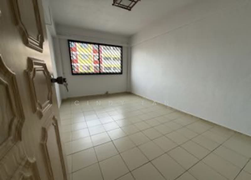 665 Yishun Avenue 4, 665 Yishun Avenue 4, 3 Bedrooms, 1,119 sqft, HDB Flat For Sale, by Cindy Tan, 500125748 - Bedroom 1 - PropertyGuru.com.sg