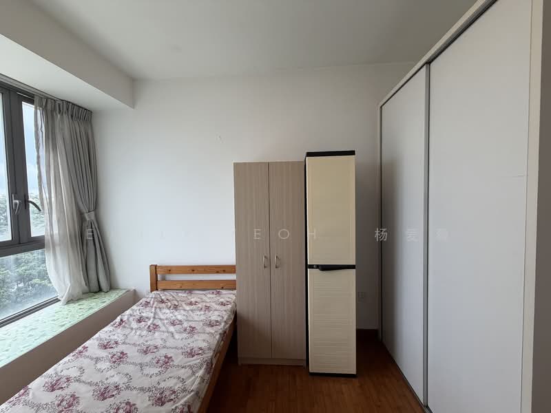 Centro Residences, 59 Ang Mo Kio Avenue 8, 2 Bedrooms, 883 sqft, Condominium For Sale, by Emily Yeoh  杨爱薇, 500125749 - Common Bedroom - PropertyGuru.com.sg