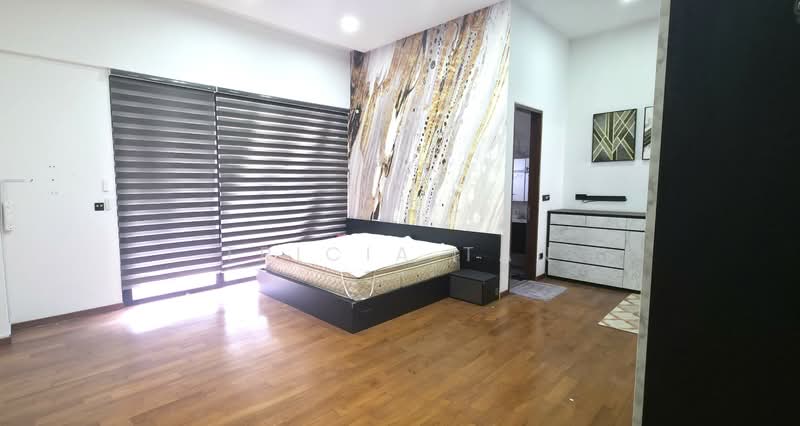 Serangoon Garden Estate, Corfe Place, 5 Bedrooms, 3,550 sqft, Terraced House For Sale, by Tricia Tan, 500125753 - Bedroom - PropertyGuru.com.sg