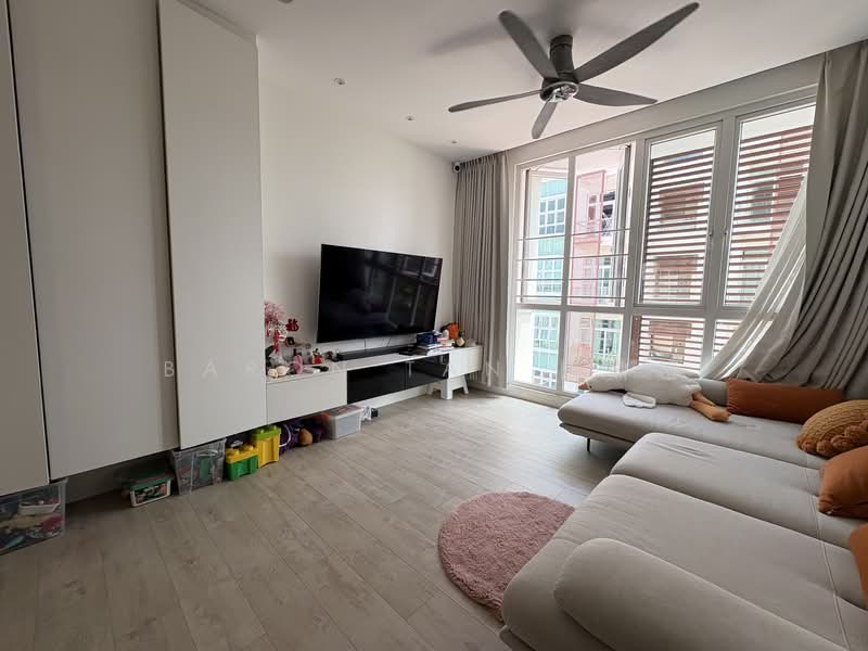 East Shine, 57 Lorong Melayu, 3 Bedrooms, 1,055 sqft, Apartment For Rent, by Baron Tan 陈鼎超, 500125754 - Living Room - PropertyGuru.com.sg
