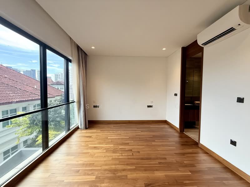 Mount Rosie, Mount Rosie, 8 Bedrooms, 16,031 sqft, Detached House For Sale, by Jasmine Png, 500125784 - Bedroom - PropertyGuru.com.sg