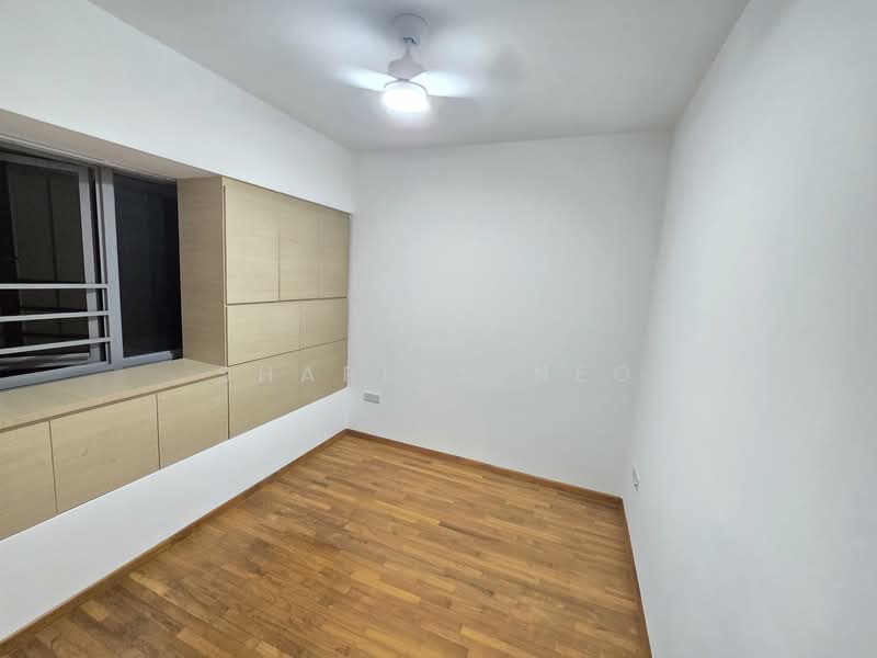 Waterfront Waves, 768 Bedok Reservoir Road, 3 Bedrooms, 1,281 sqft, Condominium For Sale, by Sharlyn Neo, 500125823 - Room - PropertyGuru.com.sg