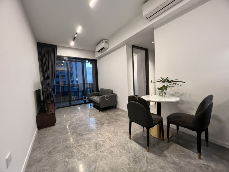 The M, 38 Middle Road, 2 Bedrooms, 614 sqft, Condominium For Sale, by Royce Ng, 500125830 - Living Room - PropertyGuru.com.sg