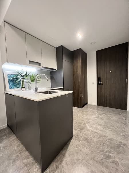 The M, 38 Middle Road, 2 Bedrooms, 614 sqft, Condominium For Sale, by Royce Ng, 500125830 - Kitchen - PropertyGuru.com.sg