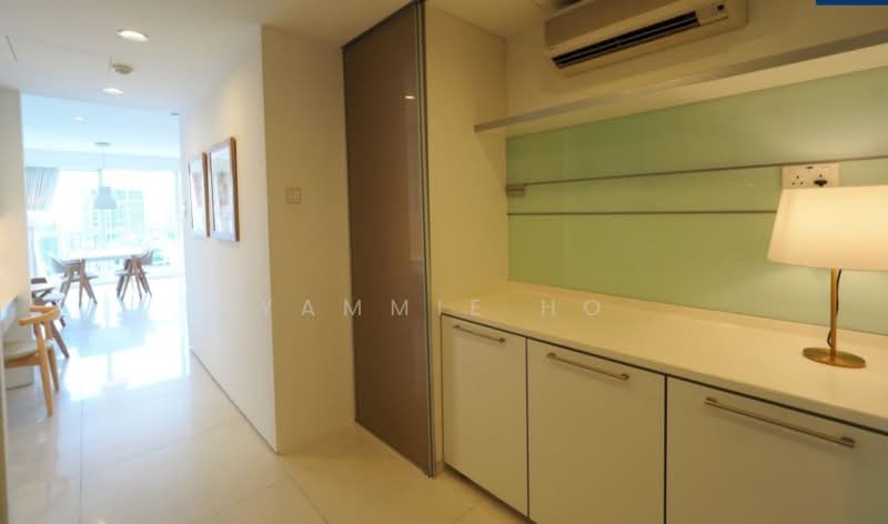 One North Bridge, 1 North Bridge Road, 2 Bedrooms, 689 sqft, Apartment For Rent, by Yammie Ho, 500125840 - Corridor - PropertyGuru.com.sg