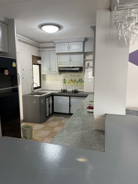 732 Woodlands Circle, 732 Woodlands Circle, 4 Bedrooms, 1,302 sqft, HDB Flat For Rent, by Jenny Lim, 500125841 - Kitchen - PropertyGuru.com.sg