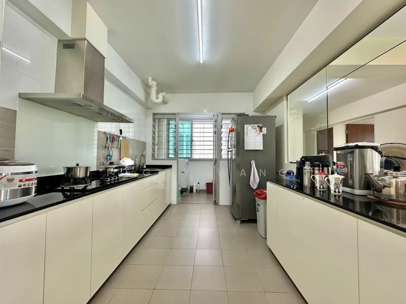 513D Yishun Street 51, 513D Yishun Street 51, 3 Bedrooms, 1,216 sqft, HDB Flat For Sale, by Peggy Wang, 500125843 - Kitchen - PropertyGuru.com.sg