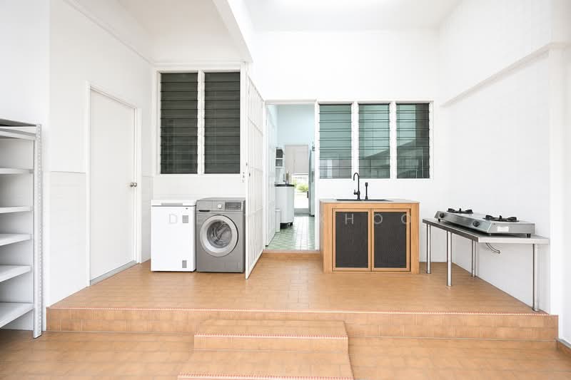 ☎️ADELYN 9325❤️❤️9988✨⭐️LENTOR ESTATE⭐️✨OWN A LANDED HOME NOW!!!, , 4 Bedrooms, 2,380 sqft, Terraced House For Sale, by Adelyn Khoo, 500125855 - Kitchen - PropertyGuru.com.sg