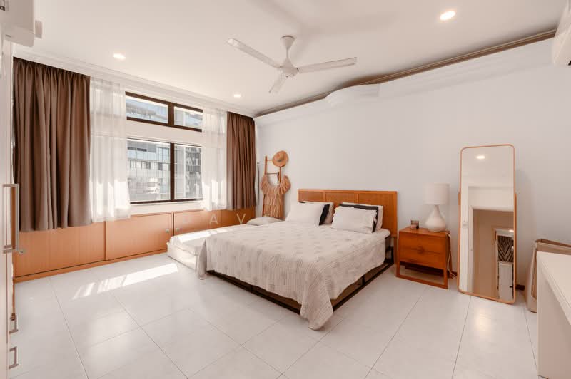 King's Mansion, 20 Amber Road, 4 Bedrooms, 2,734 sqft, Condominium For Sale, by Dave Tan, 500125870 - Master Bedroom - PropertyGuru.com.sg