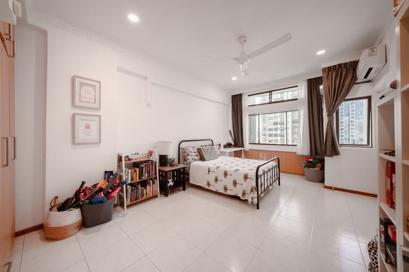King's Mansion, 20 Amber Road, 4 Bedrooms, 2,734 sqft, Condominium For Sale, by Dave Tan, 500125870 - Bedroom 1 - PropertyGuru.com.sg