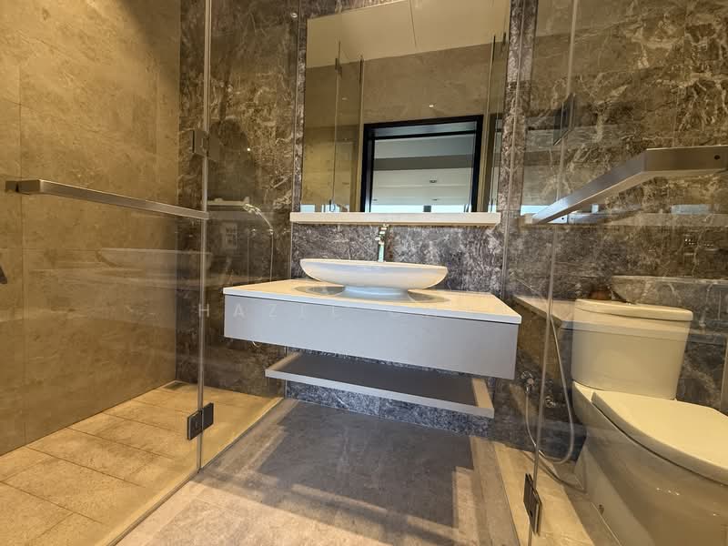 The Hillier, 6 Hillview Rise, 2 Bedrooms, 840 sqft, Condominium For Sale, by Hazel Chan, 500125889 - Bathroom - PropertyGuru.com.sg