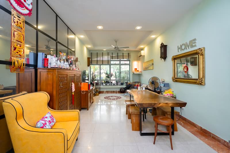 Casuarina Cove, 124 Tanjong Rhu Road, 3 Bedrooms, 1,507 sqft, Condominium For Sale, by Lim Jie Han Graham, 500125897 - Living Room - PropertyGuru.com.sg