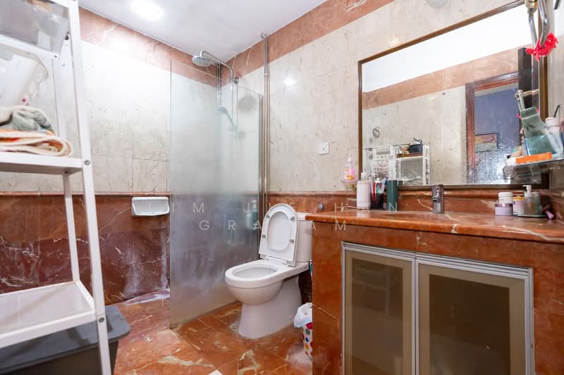 Casuarina Cove, 124 Tanjong Rhu Road, 3 Bedrooms, 1,507 sqft, Condominium For Sale, by Lim Jie Han Graham, 500125897 - Bathroom - PropertyGuru.com.sg