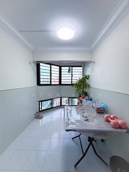 227 Jurong East Street 21, 227 Jurong East Street 21, 3 Bedrooms, 1,291 sqft, HDB Flat For Sale, by Jason Wong, 500125900 - Balcony - PropertyGuru.com.sg
