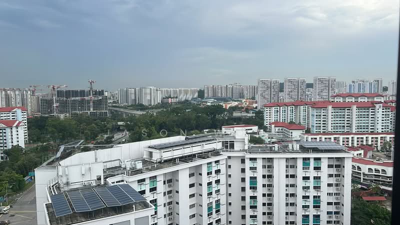 227 Jurong East Street 21, 227 Jurong East Street 21, 3 Bedrooms, 1,291 sqft, HDB Flat For Sale, by Jason Wong, 500125900 - Exterior - PropertyGuru.com.sg