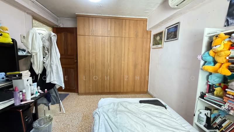 137 Jalan Bukit Merah, 137 Jalan Bukit Merah, 2 Bedrooms, 753 sqft, HDB Flat For Sale, by Jose Loh Zhenhao, 500125907 - Bedroom - PropertyGuru.com.sg