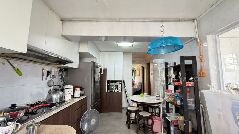 137 Jalan Bukit Merah, 137 Jalan Bukit Merah, 2 Bedrooms, 753 sqft, HDB Flat For Sale, by Jose Loh Zhenhao, 500125907 - Kitchen - PropertyGuru.com.sg