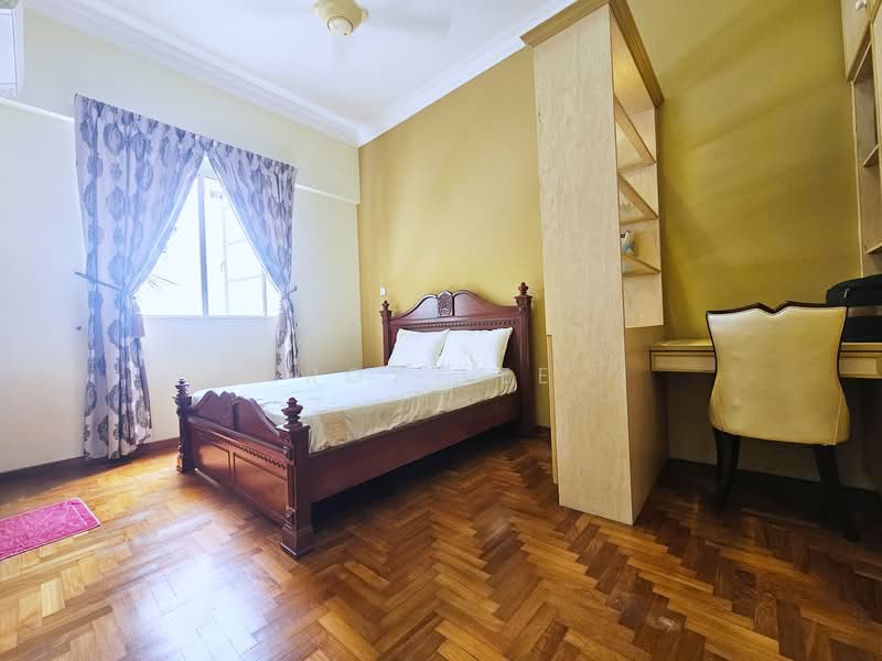 ⭐ D19 Charming 3 Storey Semi-D @ Near Nex Mall, Serangoon Mrt ⭐, Near Nex Mall, 5 Bedrooms, 3,000 sqft, Semi-Detached House For Rent, by Roy Lee, 500125916 - Bedroom - PropertyGuru.com.sg