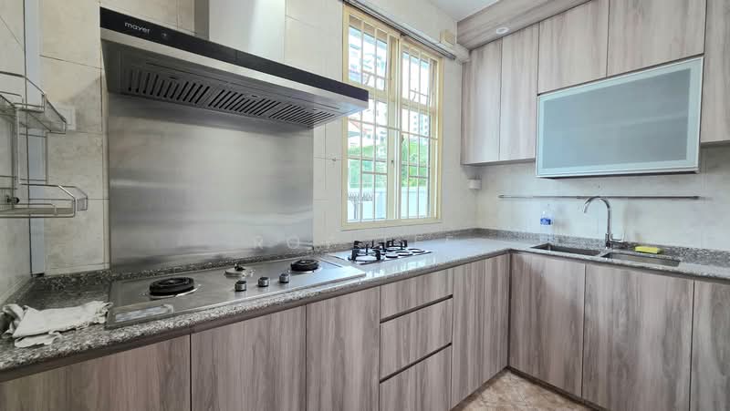 ⭐️ Eminence Landed ⭐️ Charming 3 Storey Semi-D @ Near Nex Mall, Serangoon Mrt ⭐, Near Nex Mall, 6 Bedrooms, 3,000 sqft, Semi-Detached House For Rent, by Roy Lee, 500125916 - Kitchen - PropertyGuru.com.sg