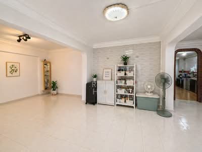 For Sale - 423 Ang Mo Kio Avenue 3