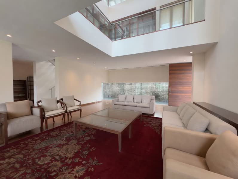 For Sale - ◤ RARE Subdivisible! Orchard Bungalow by Famous Architect Huge Land Wide Frontage ❤️ Walk to Orchard
