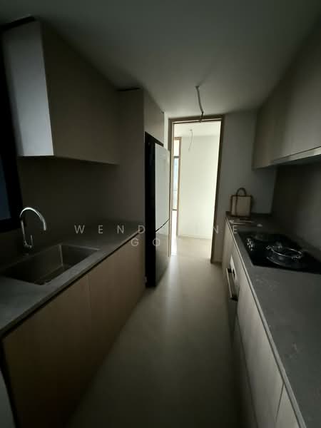 KI Residences At Brookvale, 2 Brookvale Drive, 3 Bedrooms, 936 sqft, Condominium For Sale, by Wendeline Goh, 500125958 - Kitchen - PropertyGuru.com.sg