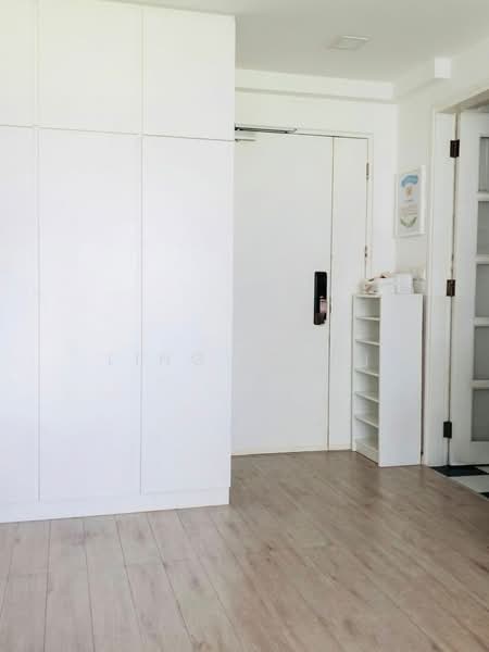 28 Ghim Moh Link, 28 Ghim Moh Link, 3 Bedrooms, 1,001 sqft, HDB Flat For Sale, by Ling Liwei, 500125960 - Entrance - PropertyGuru.com.sg