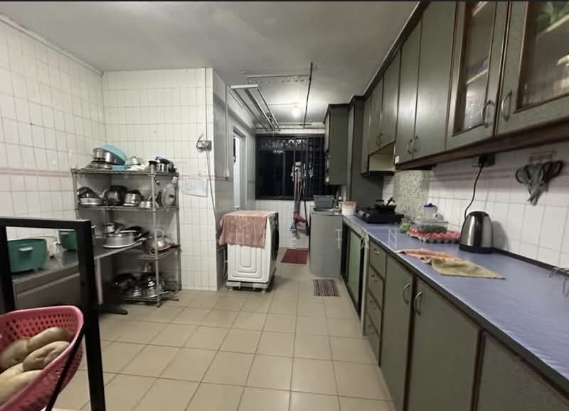 976 Jurong West Street 93, 976 Jurong West Street 93, 4 Bedrooms, 1,302 sqft, HDB Flat For Sale, by Daphne Tan, 500125971 - Kitchen - PropertyGuru.com.sg
