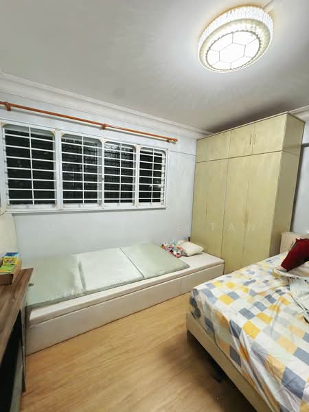 72 Bedok South Avenue 3, 72 Bedok South Avenue 3, 3 Bedrooms, 1,324 sqft, HDB Flat For Sale, by Michelle Tan, 500125977 - Bedroom - PropertyGuru.com.sg