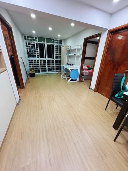 72 Bedok South Avenue 3, 72 Bedok South Avenue 3, 3 Bedrooms, 1,324 sqft, HDB Flat For Sale, by Michelle Tan, 500125977 - Interior - PropertyGuru.com.sg