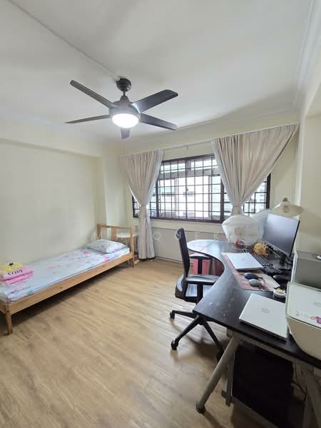 505 Choa Chu Kang Street 51, 505 Choa Chu Kang Street 51, 3 Bedrooms, 1,378 sqft, HDB Flat For Rent, by MH Quek, 500125982 - Bedroom - PropertyGuru.com.sg