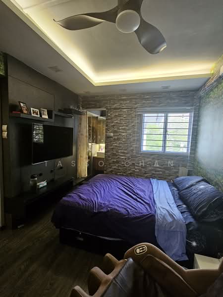 217 Bedok North Street 1, 217 Bedok North Street 1, 2 Bedrooms, 731 sqft, HDB Flat For Sale, by Tasso Chan, 500125984 - Bedroom - PropertyGuru.com.sg