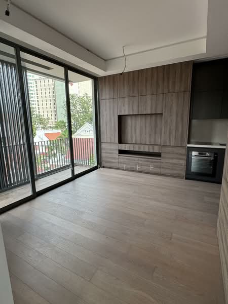 10 Evelyn, 10 Evelyn Road, 1 Bedroom, 495 sqft, Condominium For Sale, by Ann Lee, 500125989 - Balcony - PropertyGuru.com.sg