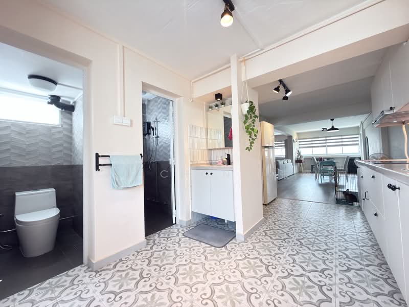97 Aljunied Crescent, 97 Aljunied Crescent, 2 Bedrooms, 818 sqft, HDB Flat For Sale, by May Chong 張雲, 500125995 - Bathroom - PropertyGuru.com.sg