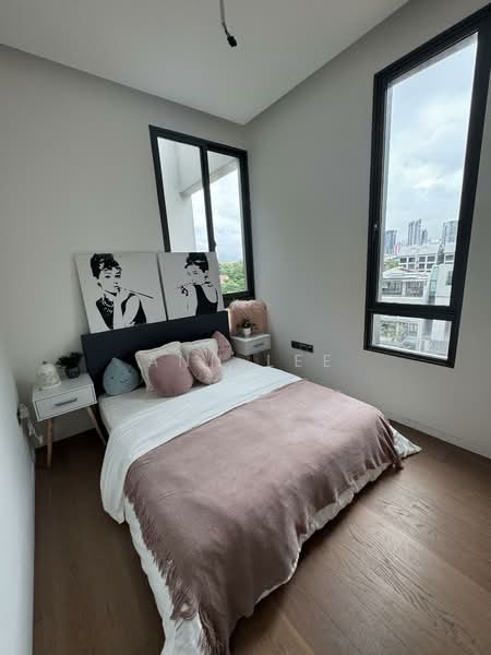 10 Evelyn, 10 Evelyn Road, 3 Bedrooms, 1,410 sqft, Condominium For Sale, by Ann Lee, 500125998 - Bedroom - PropertyGuru.com.sg