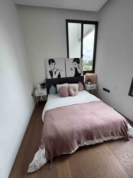 10 Evelyn, 10 Evelyn Road, 3 Bedrooms, 1,410 sqft, Condominium For Sale, by Ann Lee, 500125998 - Bedroom - PropertyGuru.com.sg