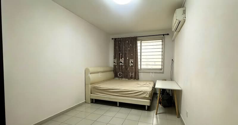 727 Jurong West Avenue 5, 727 Jurong West Avenue 5, 3 Bedrooms, 1,119 sqft, HDB Flat For Sale, by Jae Chin, 500126007 - Bedroom - PropertyGuru.com.sg