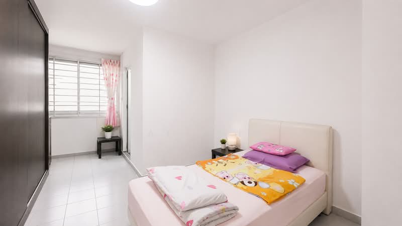 727 Jurong West Avenue 5, 727 Jurong West Avenue 5, Boon Lay / Jurong / Tuas, 3 Bedrooms, 1,119 sqft, HDB Flat For Sale, by Jae Chin, 500126007 - Bedroom - PropertyGuru.com.sg