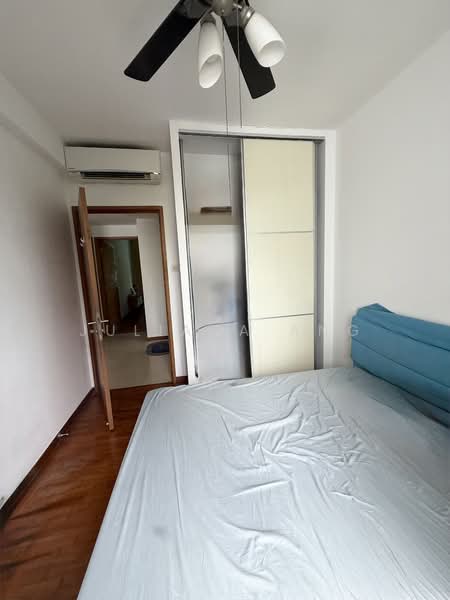 The Lakeshore, 31 Jurong West Street 41, 3 Bedrooms, 1,109 sqft, Condominium For Rent, by Juliana Ang, 500126024 - Bedroom - PropertyGuru.com.sg