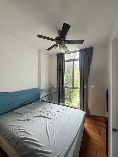 The Lakeshore, 31 Jurong West Street 41, 3 Bedrooms, 1,109 sqft, Condominium For Rent, by Juliana Ang, 500126024 - Bedroom - PropertyGuru.com.sg