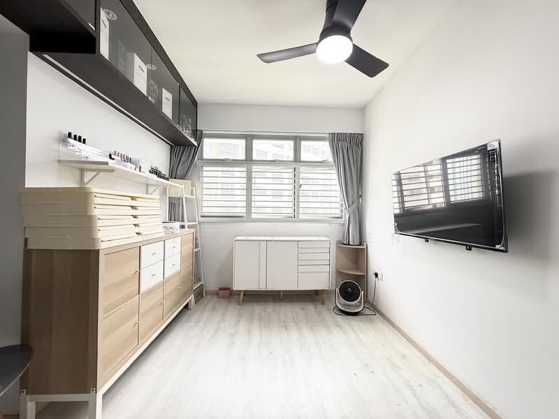 614B Tampines North Drive 1, 614B Tampines North Drive 1, 3 Bedrooms, 1,001 sqft, HDB Flat For Sale, by Wesley Yuen, 500126029 - Bedroom - PropertyGuru.com.sg