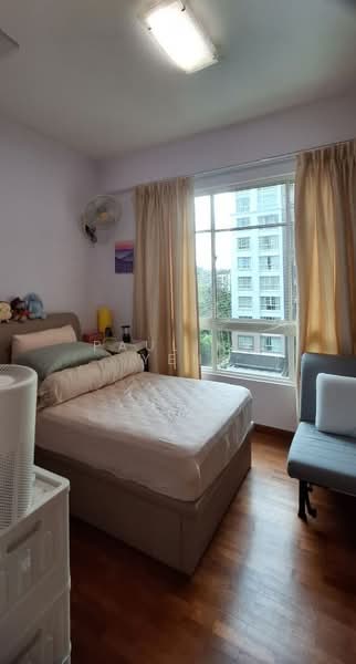 Hillview Residence, 138 Hillview Avenue, 3 Bedrooms, 1,270 sqft, Condominium For Sale, by Pauline Yeh, 500126032 - Bedroom - PropertyGuru.com.sg