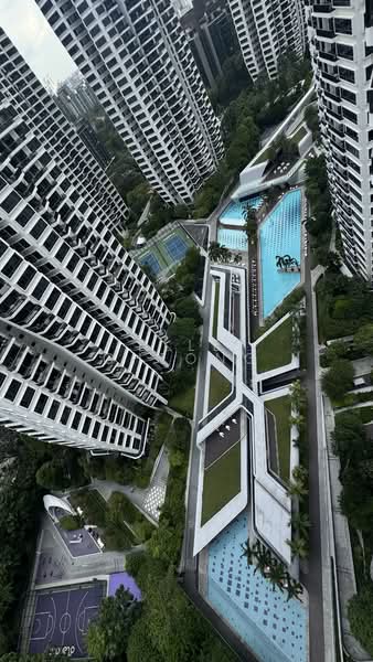 d'Leedon (Former Farrer Court), 13 Leedon Heights, 2 Bedrooms, 786 sqft, Condominium For Sale, by Elle Cheong, 500126038 - Exterior - PropertyGuru.com.sg