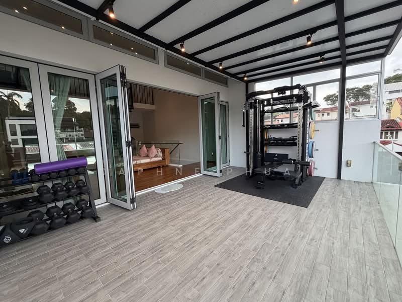 Teacher's Housing Estate, Iqbal Avenue, 5 Bedrooms, 3,800 sqft, Terraced House For Rent, by Daphne Phua, 500126048 - Sheltered balcony for chilling out / gym - PropertyGuru.com.sg